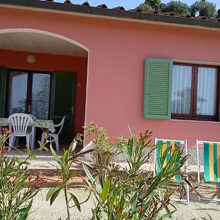 In Mit Schoenem Garten * Capoliveri (Isola d'Elba)