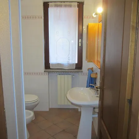 Apartment In Mit Schoenem Garten *